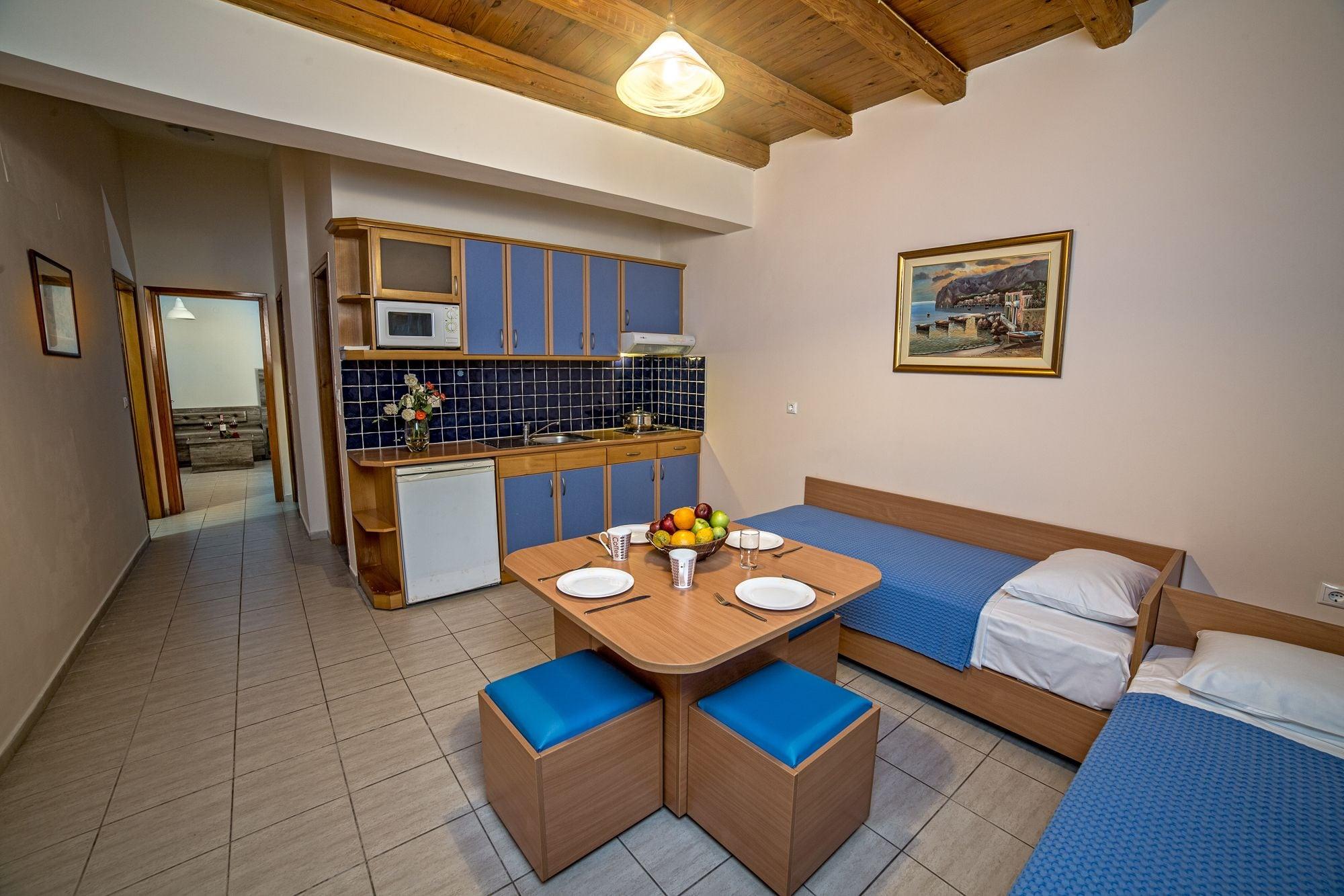 Blue Aegean Hotel & Suites 구베스 외부 사진