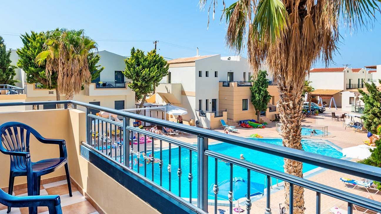 Blue Aegean Hotel & Suites 구베스 외부 사진