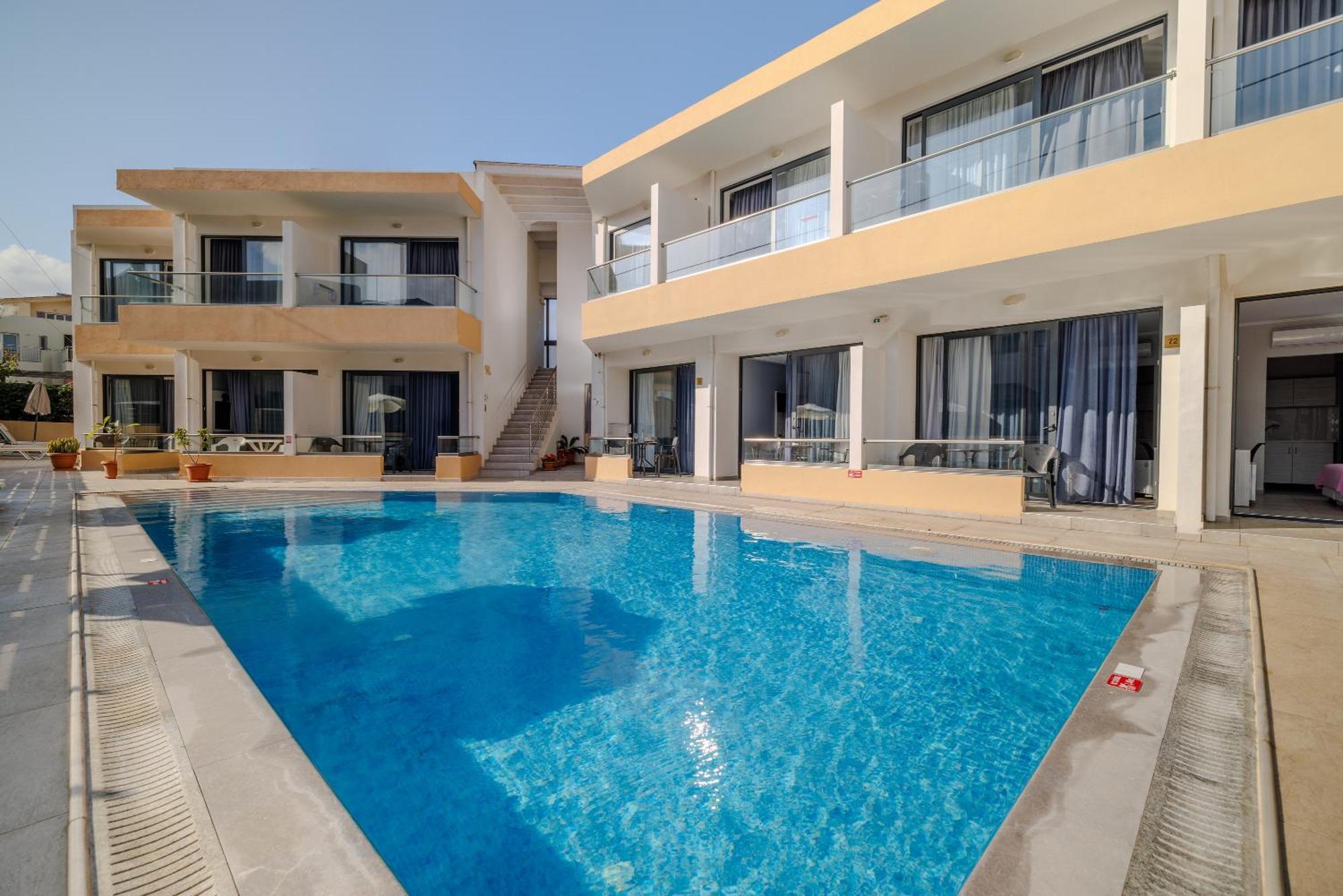 Blue Aegean Hotel & Suites 구베스 외부 사진